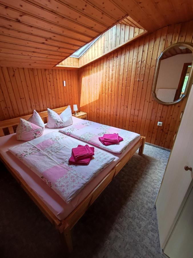 Ferienhaus Hering Neu Porschdorf ภายนอก รูปภาพ